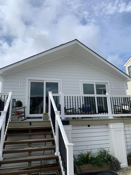 Best Siding for Ocean City NJ Homes: Vinyl vs. James Hardie for High-Wind Coastal Zones Thumbnail